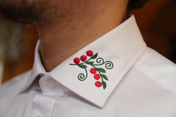 Pánska spoločenská vyšívaná...