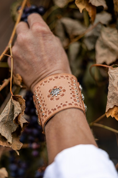 Kožený zdobený trojprackový...