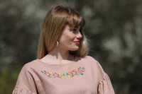 Vyšívaná ľanová blúzka Vo vánku