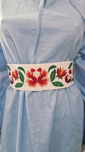 Vyšívaný ľudový opasok Skačany