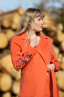 Prechodný vyšívaný kabát Pieseň vtákov