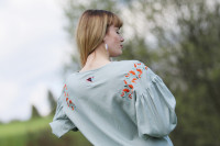 Vyšívaná ľanová blúzka Sťahovavé vtáky