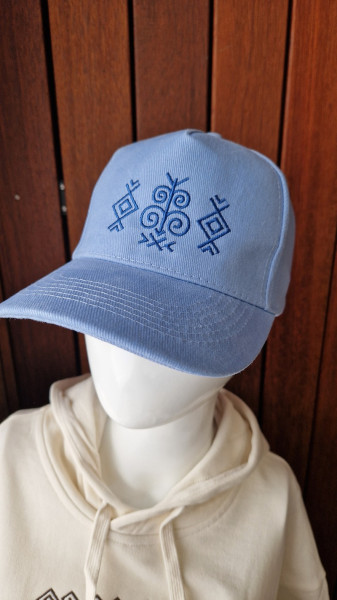 Vyšívaná šiltovka Čičmany