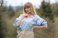 Vyšívaná ľanová blúzka Všedný deň