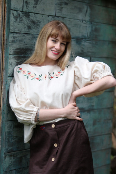 Vyšívaná ľanová blúzka...