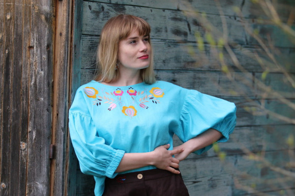 Vyšívaná ľanová blúzka...