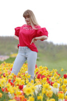 Vyšívaná ľanová blúzka Tulipány