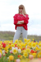 Vyšívaná ľanová blúzka Tulipány