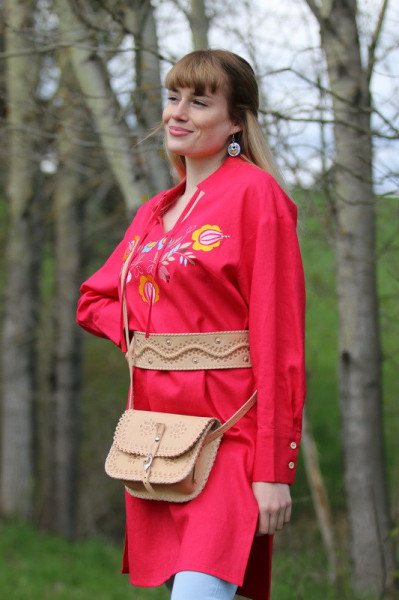 Vyšívaná ľanová...