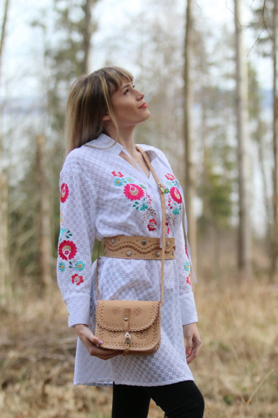 Vyšívaná madeirová...