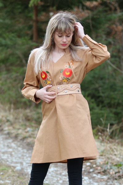 Vyšívaná ľanová...