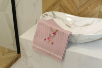 Vyšívaný WAFLE bavlnený detský uterák ZAJKO