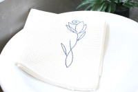 Vyšívaný WAFLE bavlnený uterák ROSE