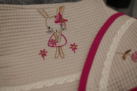 Vyšívaný WAFLE bavlnený detský uterák ZAJKO