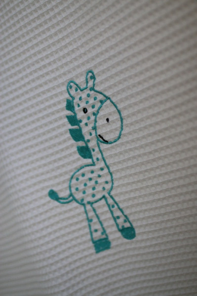 Vyšívaný WAFLE bavlnený...