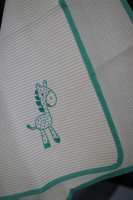 Vyšívaný WAFLE bavlnený detský uterák ZEBRA