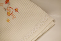 Vyšívaný WAFLE bavlnený detský uterák ZAJKO