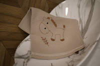 Vyšívaný WAFLE bavlnený detský uterák ZEBRA