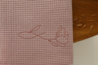 Vyšívaný WAFLE bavlnený uterák ROSE