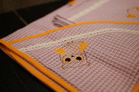 Vyšívaná WAFLE bavlnená detská osuška SOVIČKA