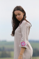 Krátke vyšívané ľanové šaty Viola