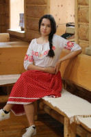 Ľudová sukňa Vretienko mi padá