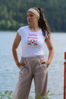 Vyšívané tričko ŠVÁRNA DIEVČINA