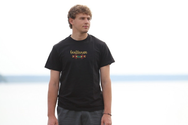 Pánske vyšívané tričko...