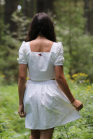 Vyšívaný crop top Naboso