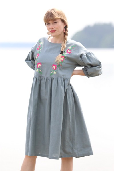 Vyšívané ľanové šaty Na...