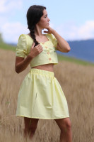 Vyšívaný bavlnený crop top Bez tieňa