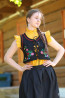Folklórny vyšívaný čierny lajblík Hana