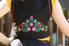 Folklórny vyšívaný čierny lajblík Hana