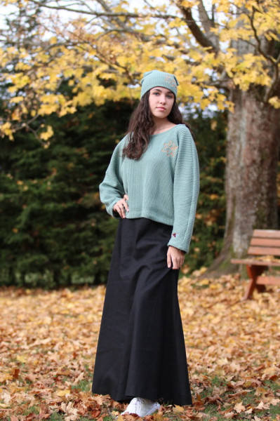 Dlhá ľanová čierna sukňa...