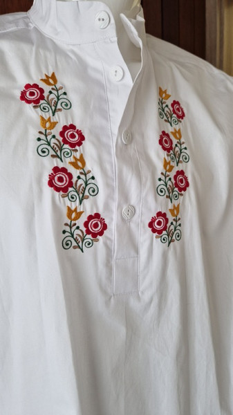 Pánska vyšívaná bavlnená...