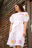 Vyšívané šaty Rozkvitnutá záhrada