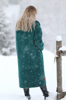 Dlhý vyšívaný petrolejový kabát Zem piesní