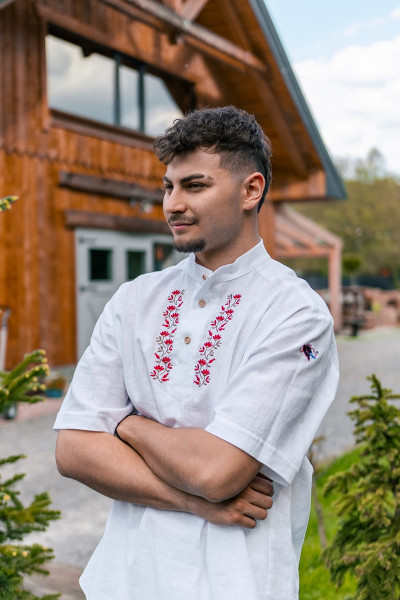 Ľudová vyšívaná ľanová...